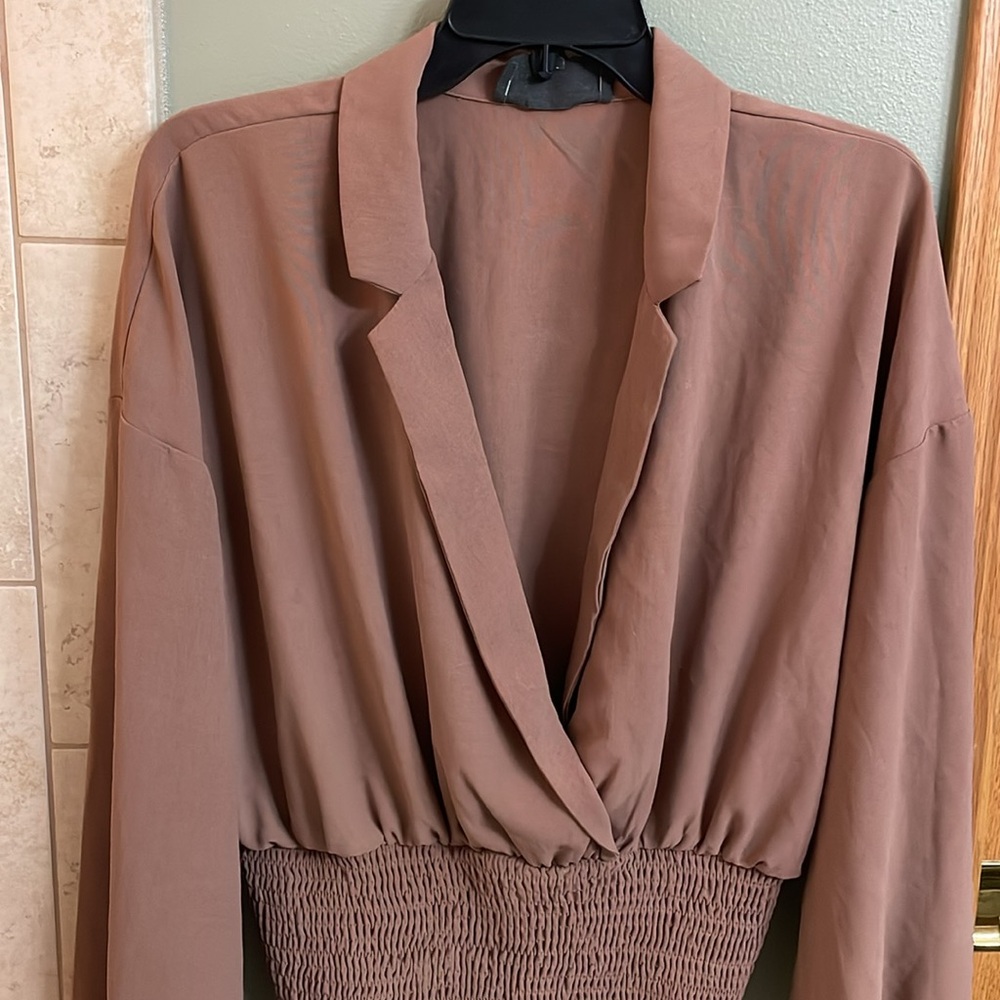 Elegant Smocked Waist Blouse - Brown - Picture 8 of 8